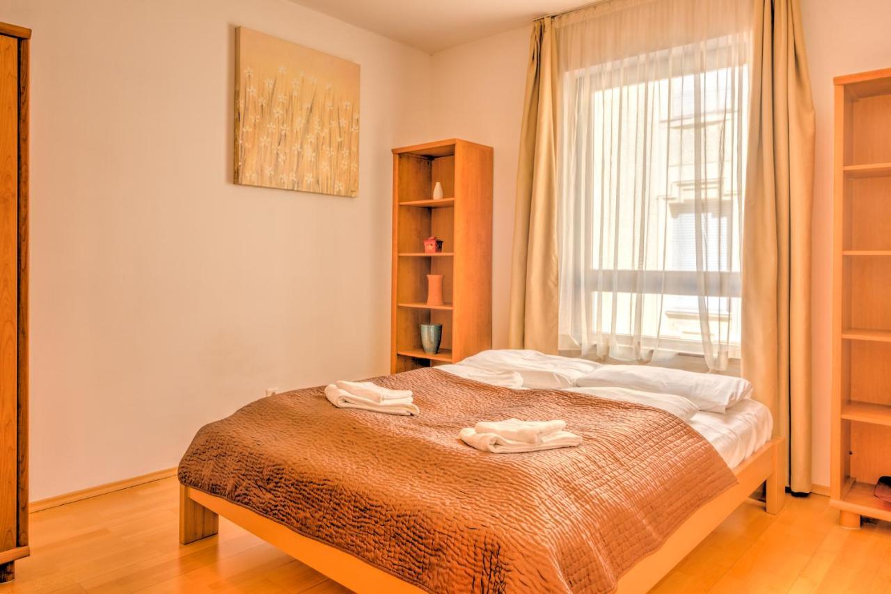 Central Downtown Apartments بودابست المظهر الخارجي الصورة