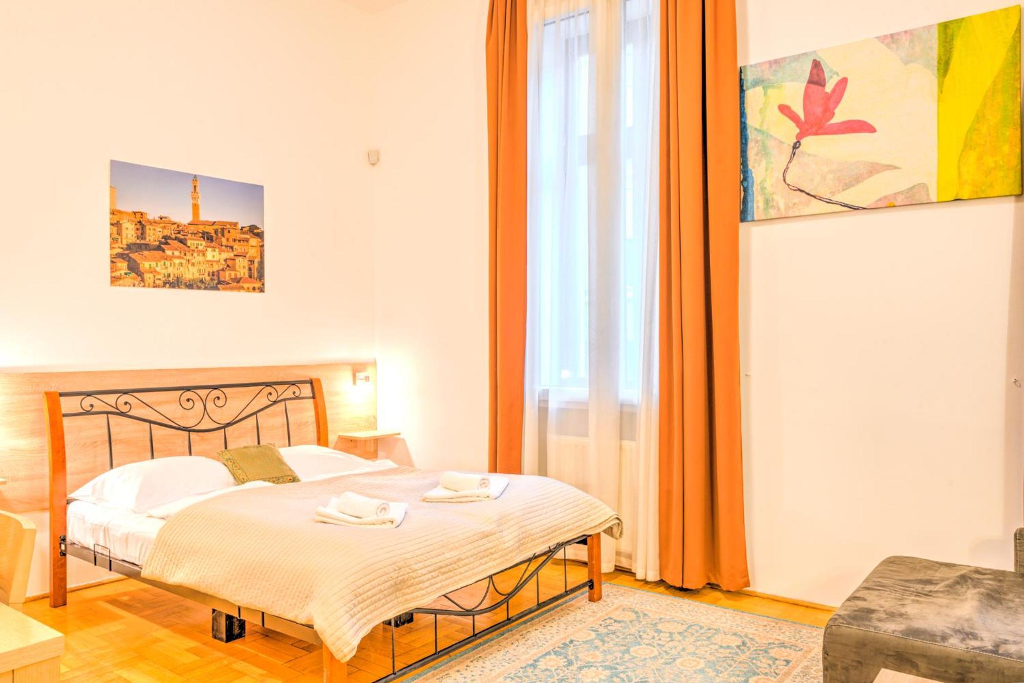 Central Downtown Apartments بودابست المظهر الخارجي الصورة