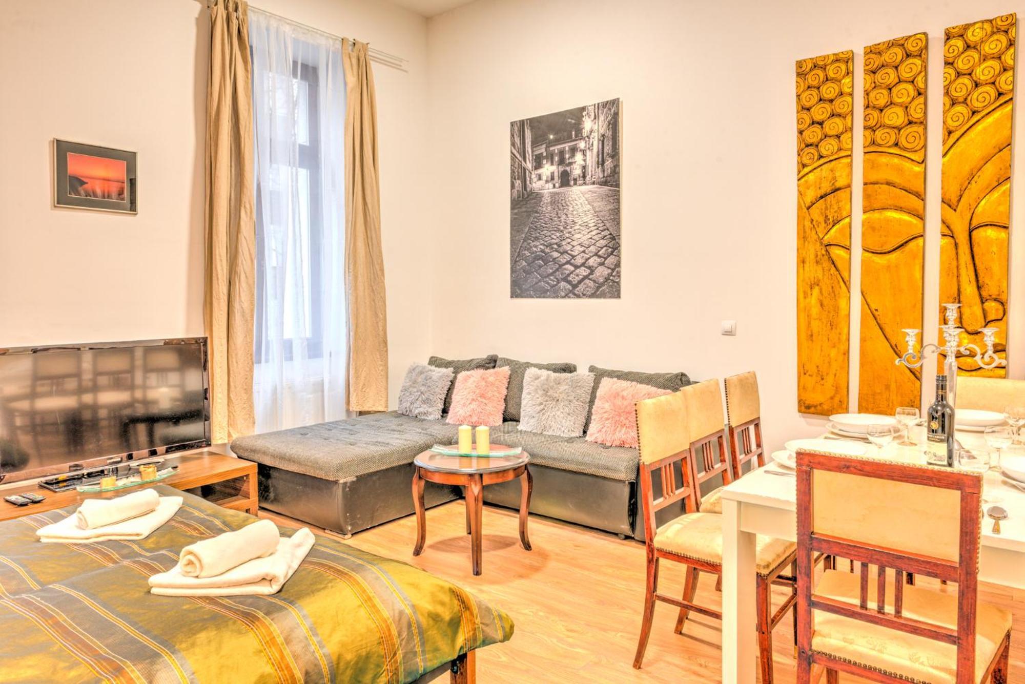 Central Downtown Apartments بودابست المظهر الخارجي الصورة