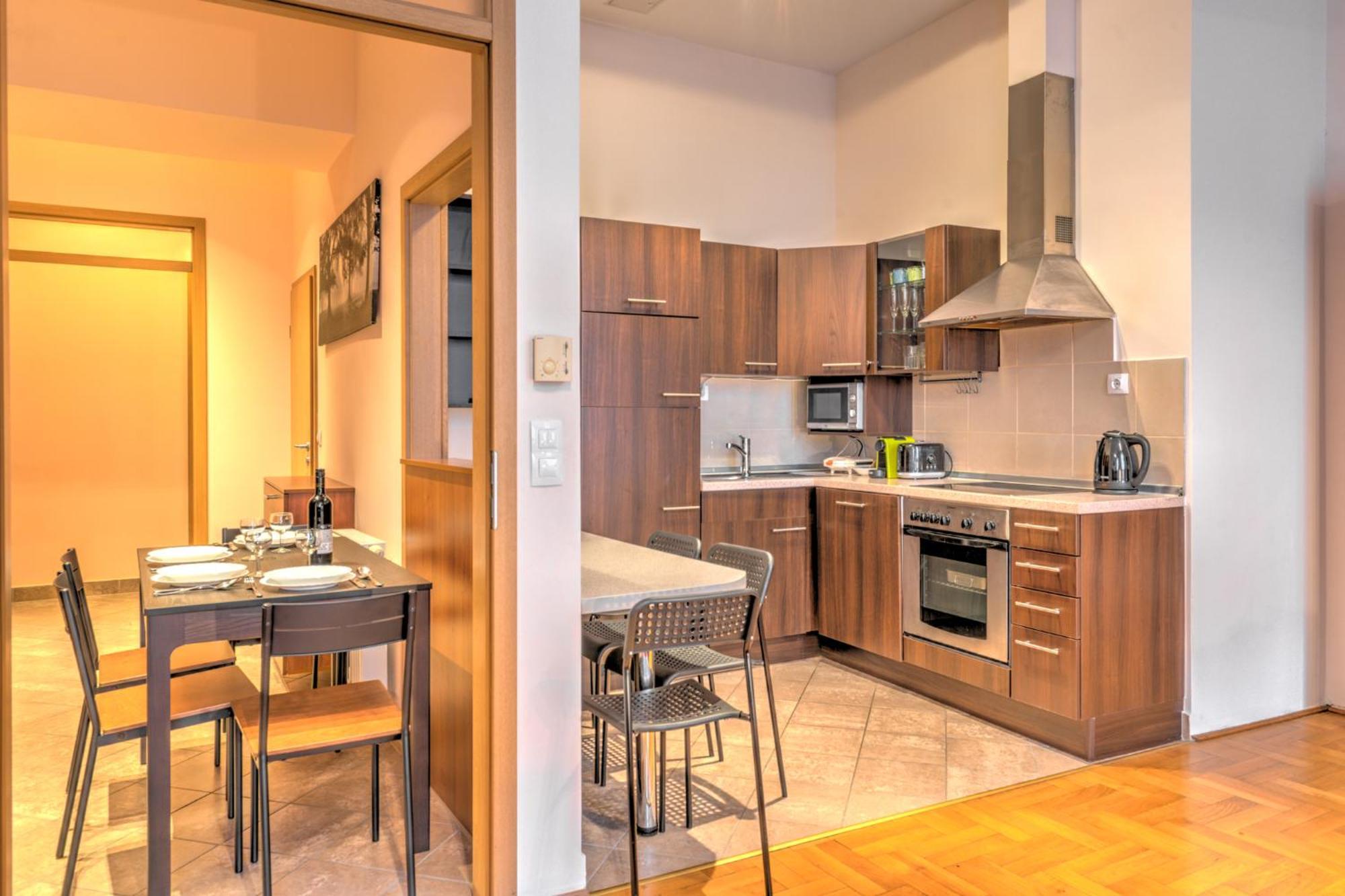 Central Downtown Apartments بودابست المظهر الخارجي الصورة